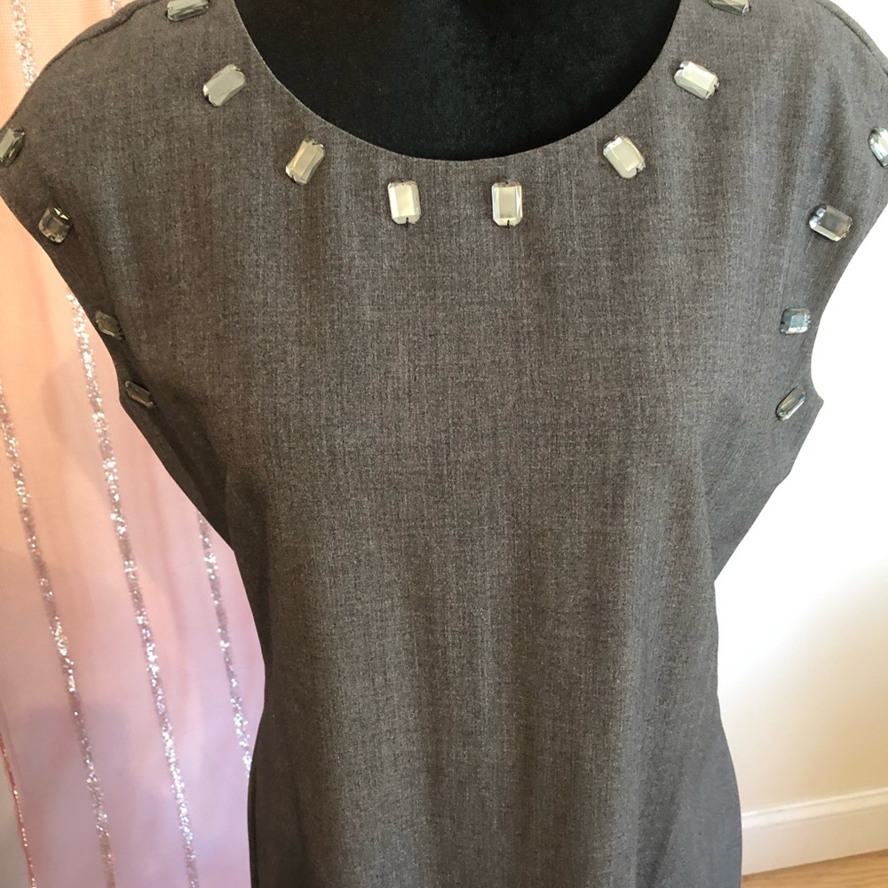 NWOT Newport News charcoal grey sheath dress